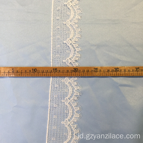 White Ribbon Bulk Lace Trim oleh Yard